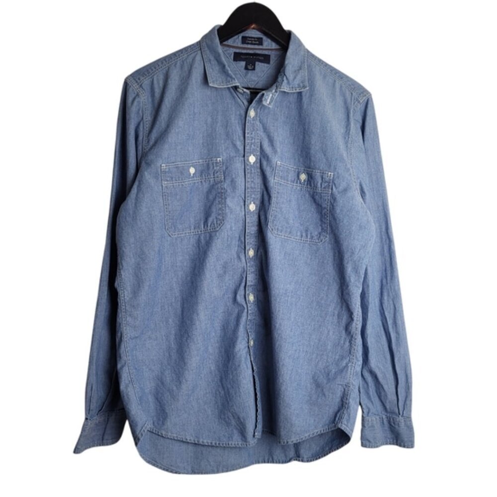 Vintage Tommy Hilfiger Men's Blue Collared Button Down Denim Shirt Size Medium